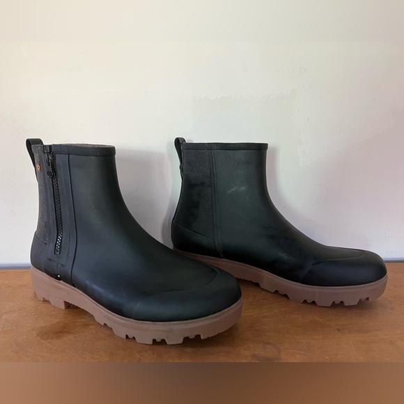 Bogs Rain Boots - Picture 12 of 13